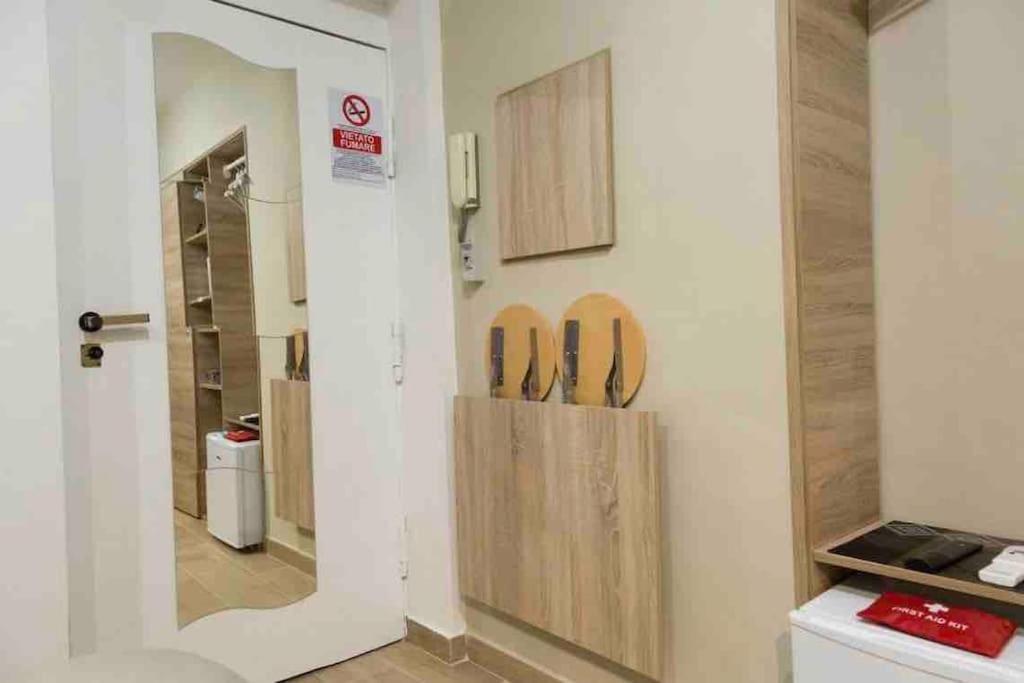 Casina In Centro Storico Apartment เนเปิลส์ ภายนอก รูปภาพ
